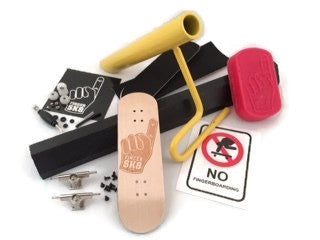 FINGERSK8Fingerboard Pole Jam, Curb Package